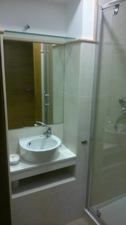 Appartement Con Balcon *